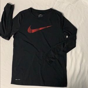 Boys Nike DRI-FIT long sleeve shirt